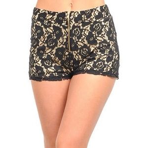 ‼️Last one‼️ Black and Beige Lace shorts